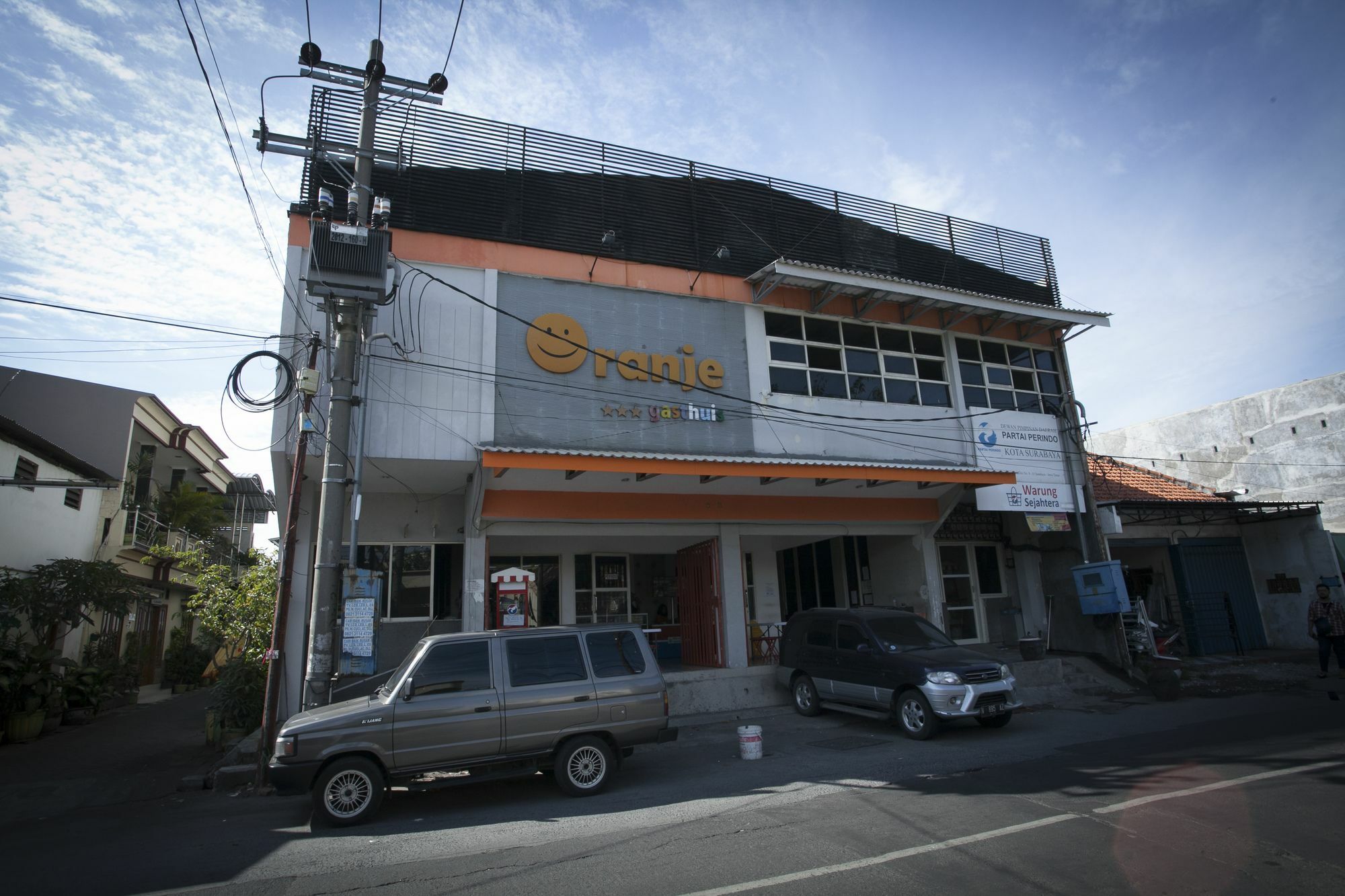 Reddoorz At Siwalankerto Surabaya Hotel Exterior photo